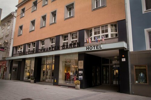 Внешний вид отеля Hotel Schwarzer Bär в Линце, фото 1