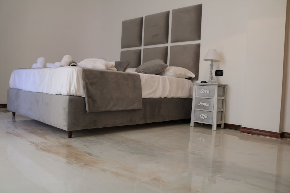 Фото Suite Napoli Riviera