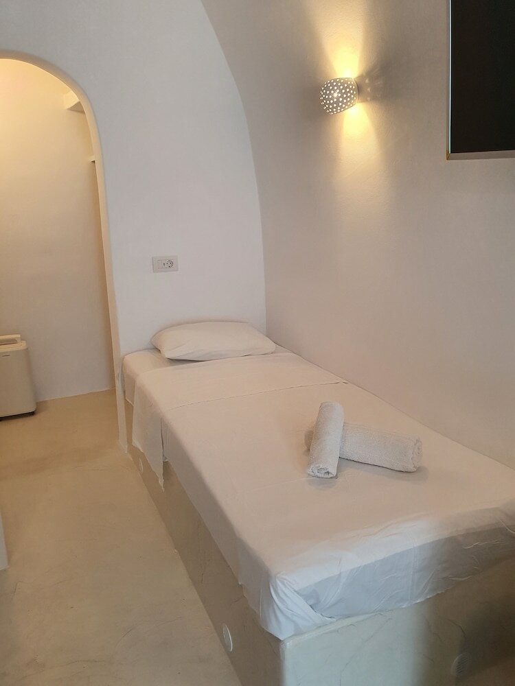 Фото Nefeli Traditional Cave Houses