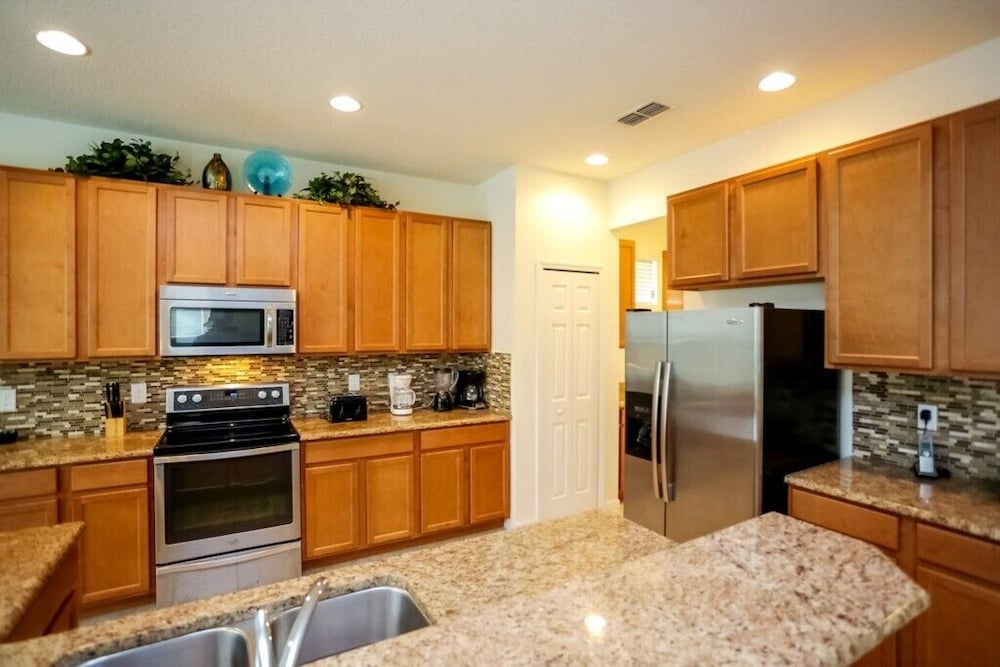 Фото Spacious At The Bellavida Resort 220 6 Bedroom Home