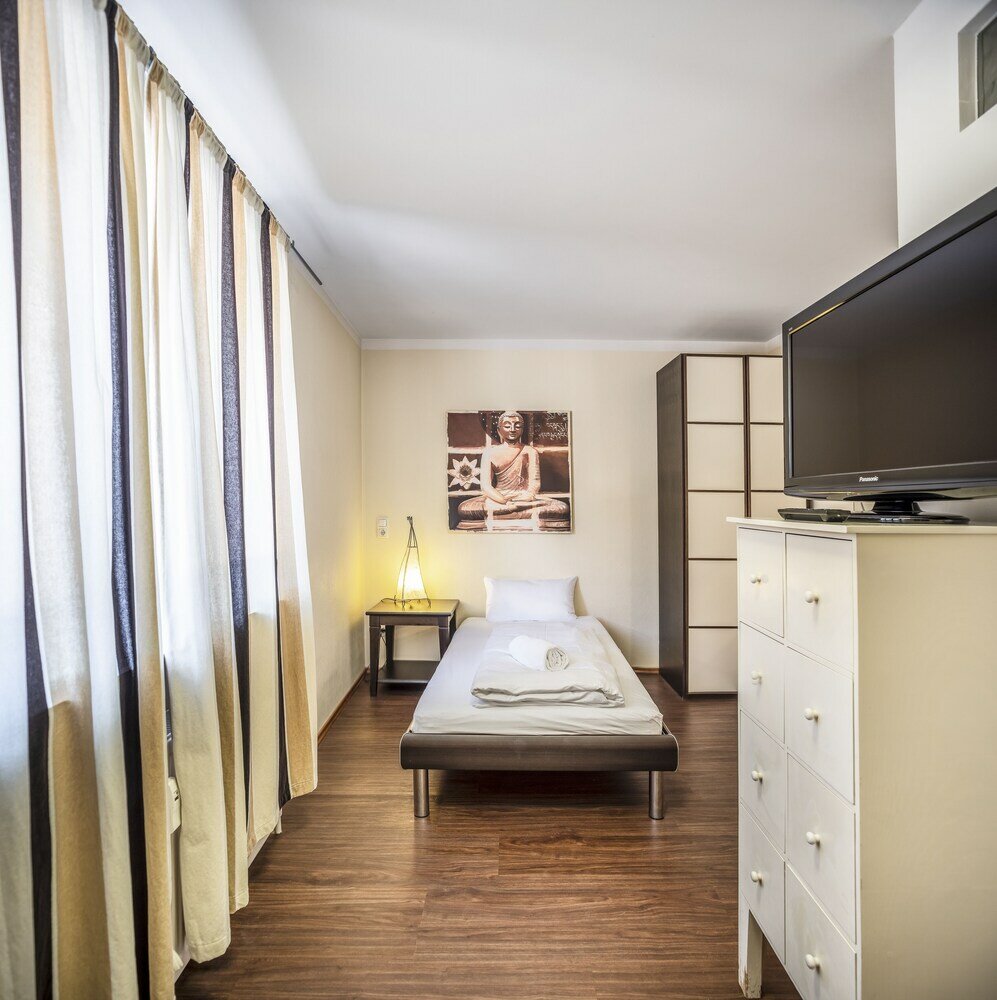 Фото Отель Little Italy Heidelberg