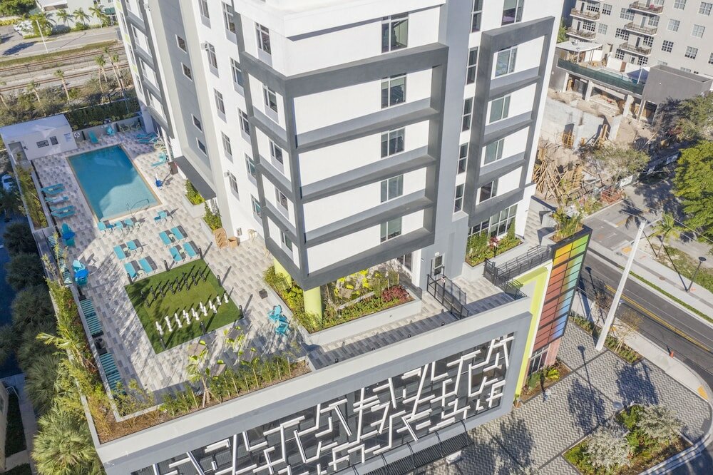 Фото Home2 Suites by Hilton Ft. Lauderdale Downtown, Fl