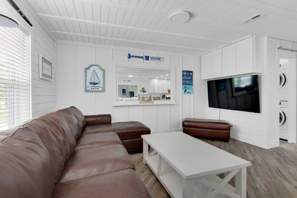 Фото Sunset Escapes B