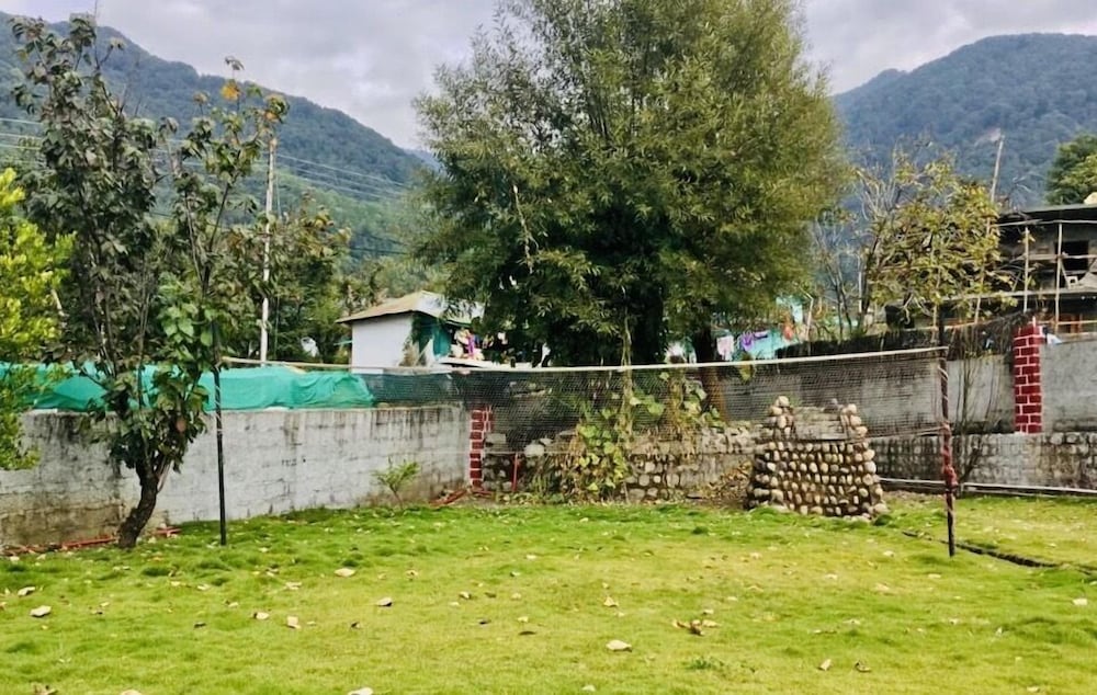 Фото Tatva Bir Tents and Hotel