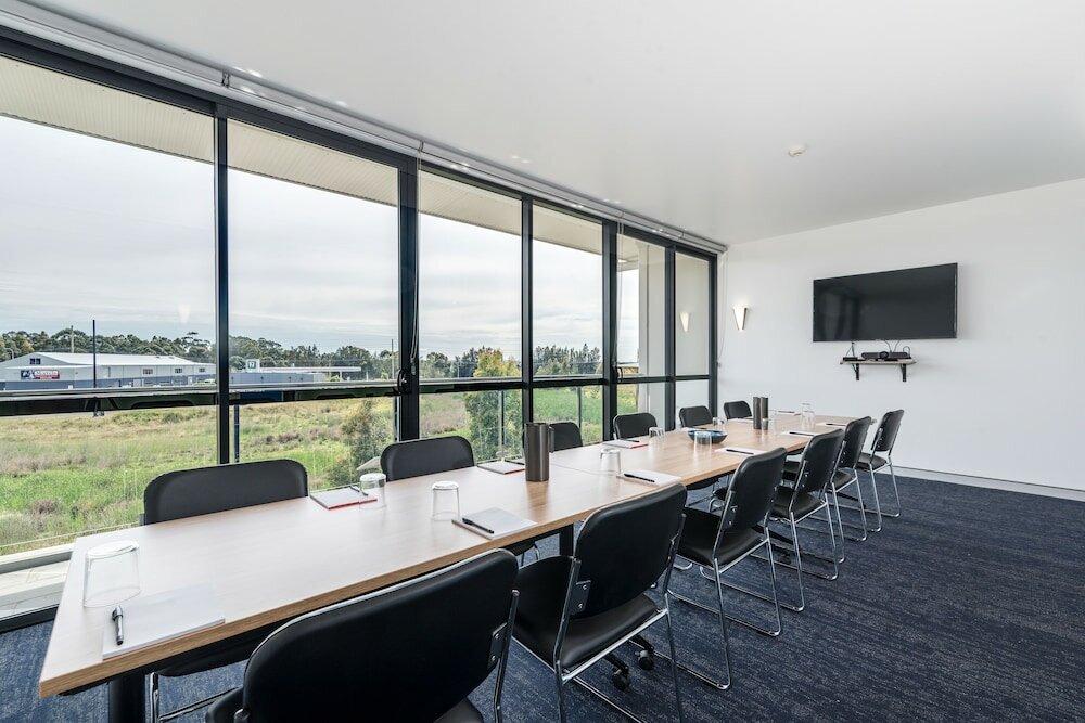 Фото Thornton Executive Hotel