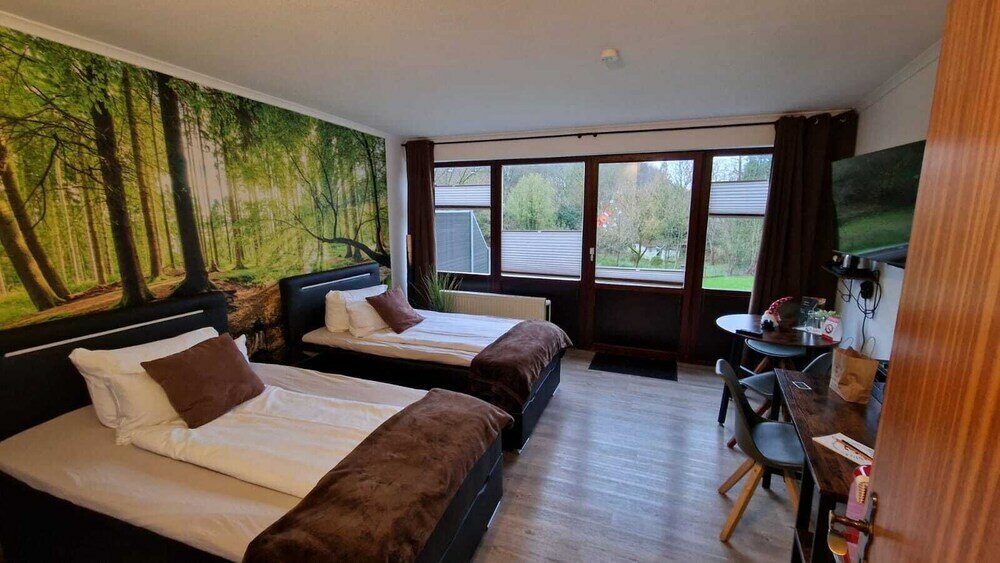 Фото Hotel Seeblick am Sankelmarker See