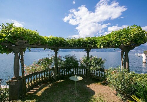 Гостиница Villa Giardino di Menaggio