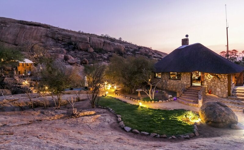 Гостиница Ondudu Safari Lodge
