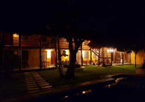 Гостиница Esduma Iguanas Hotel Playa del Carmen в Плая-дель-Кармен