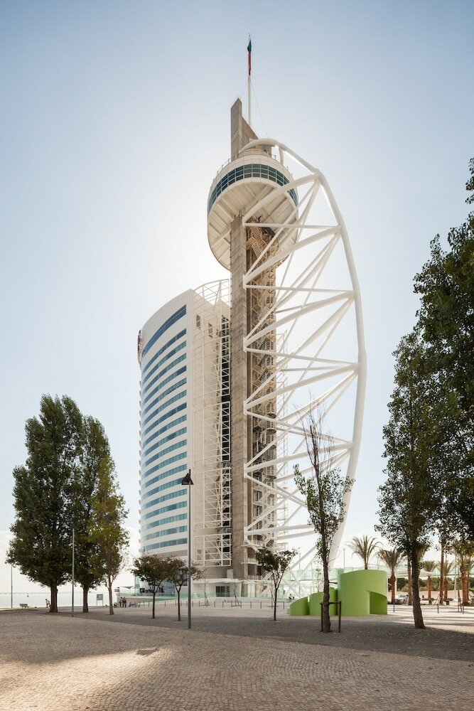 Фото Myriad by Sana Hotels