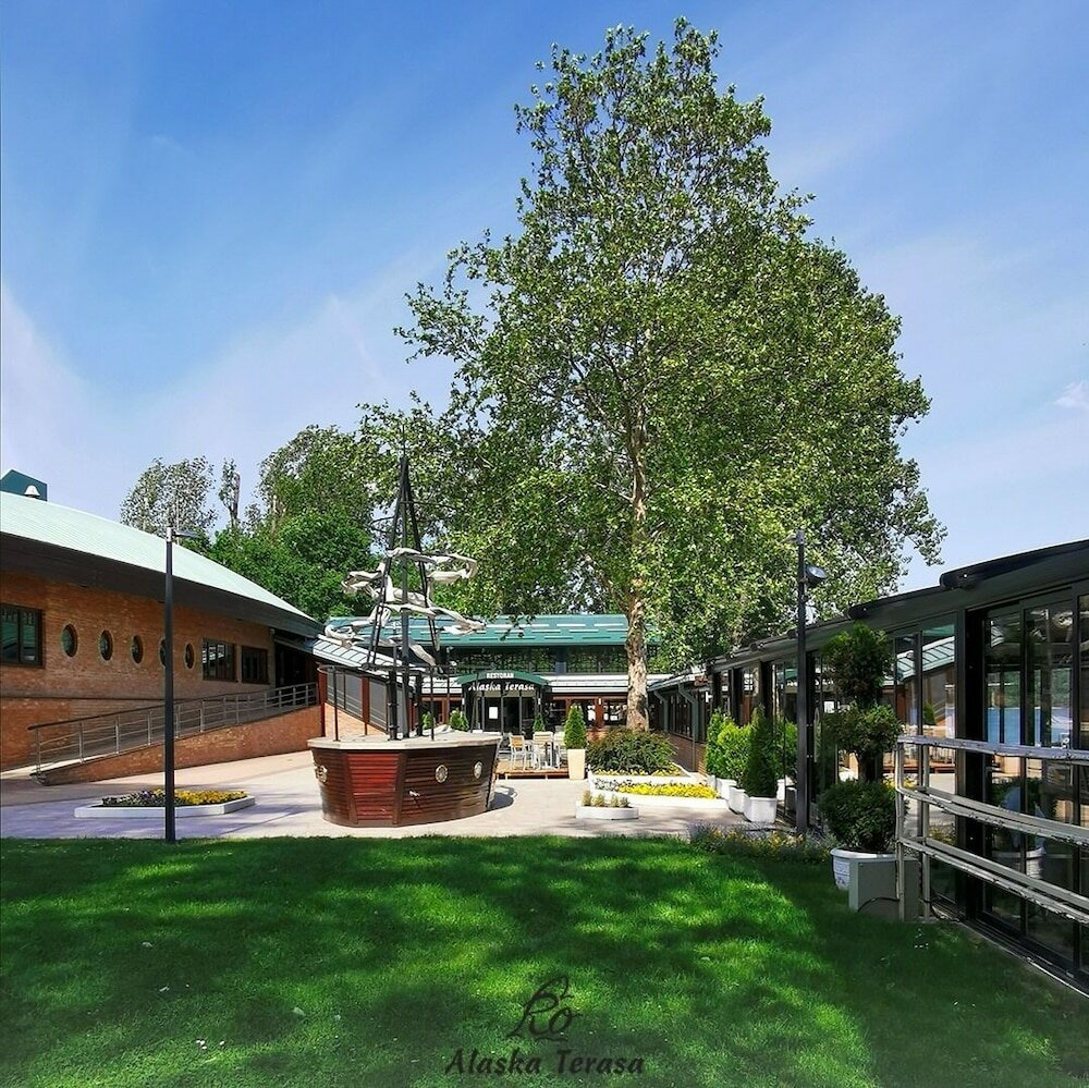 Фото Turisticko Naselje Ribarsko Ostrvo