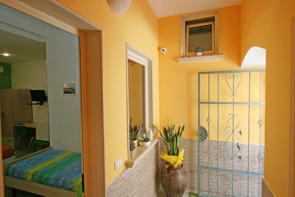 Фото Carmenangel Bed and Breakfast