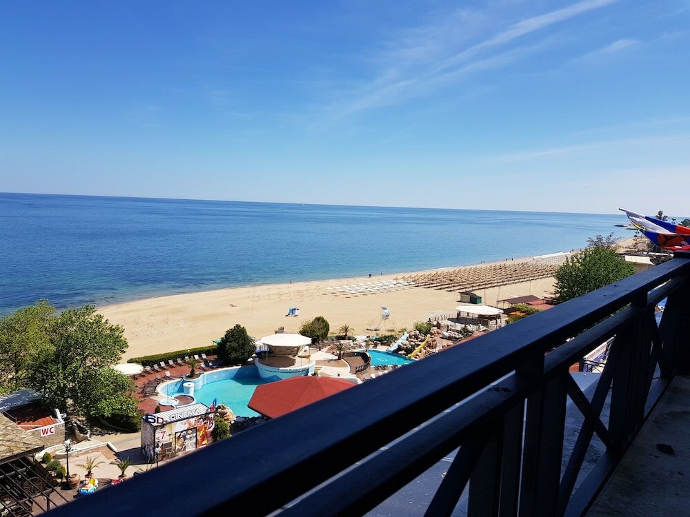 Фото 1-st Line Izvora Hotel Golden Sands