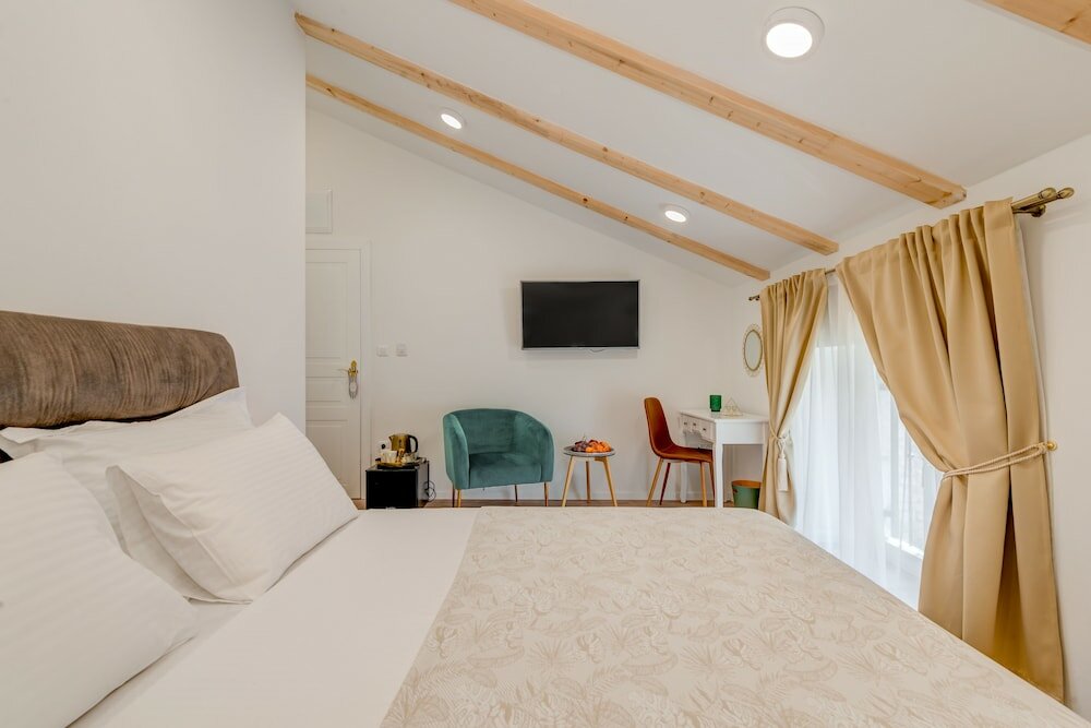 Фото Princ Heritage Rooms