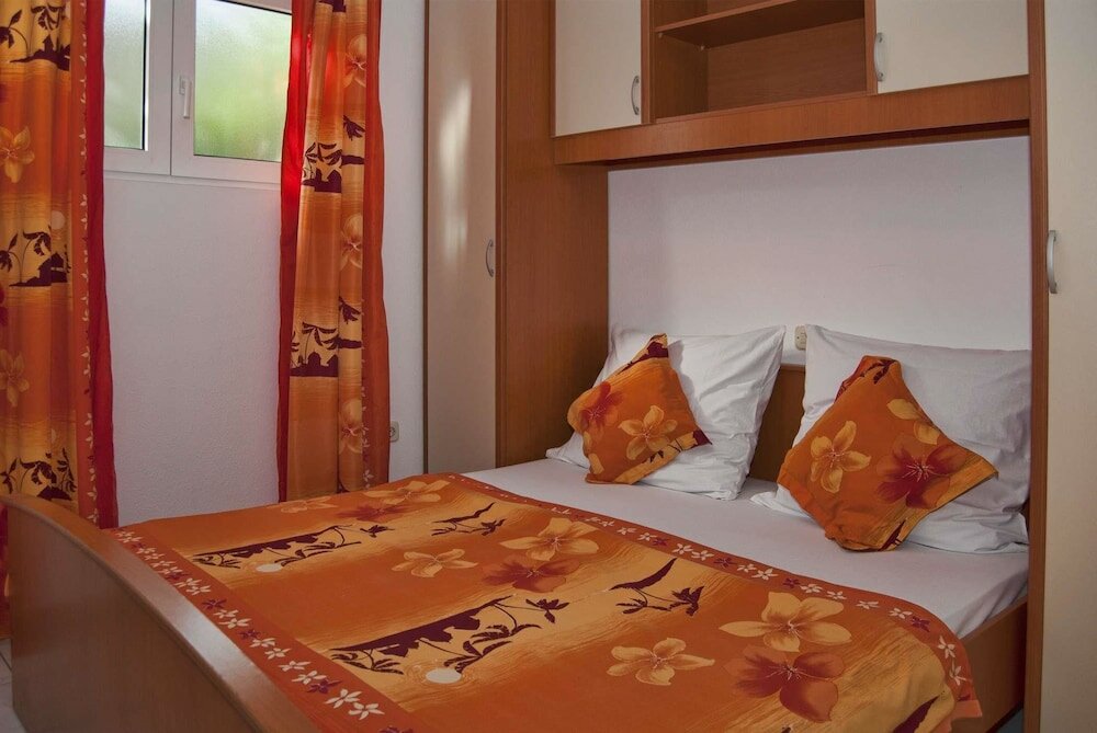 Фото Apartments Zderic