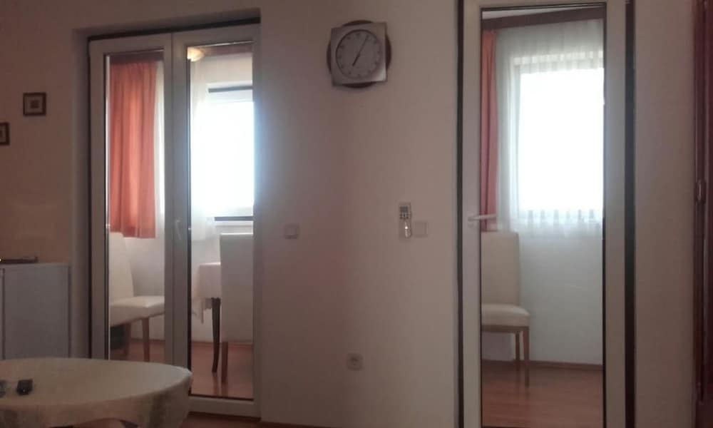 Фото Apartments Adriana