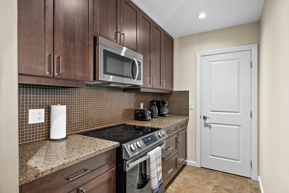 Фото Globalstay. Downtown Calgary Apartments. Free parking