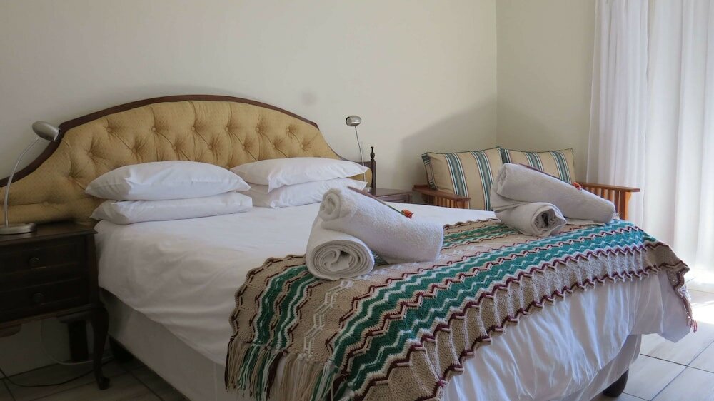 Фото Karoo-Koppie Guesthouse