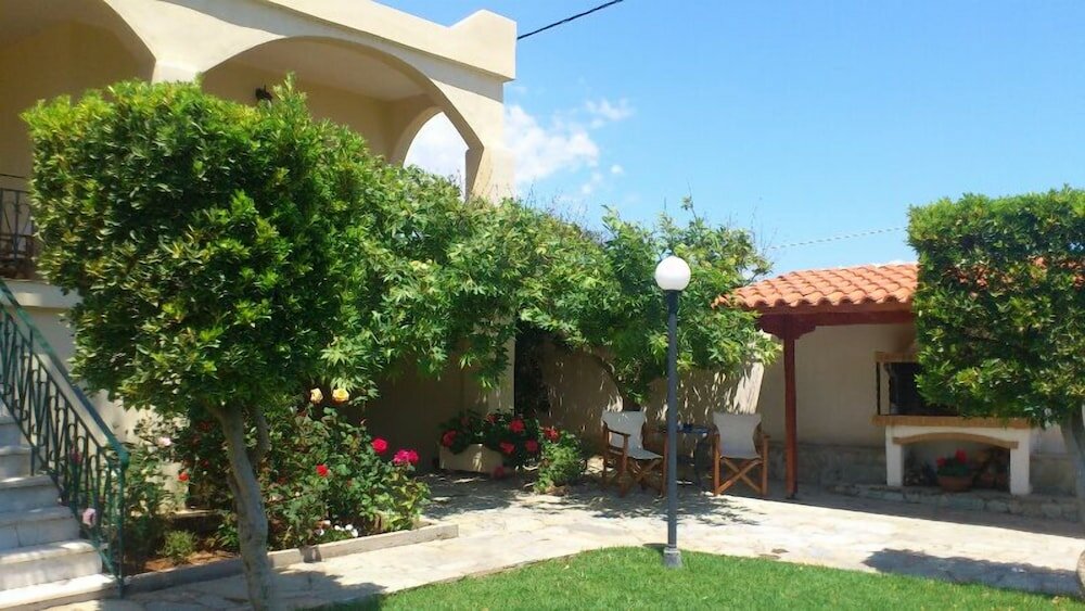 Фото Villa Anastasia Beach Front