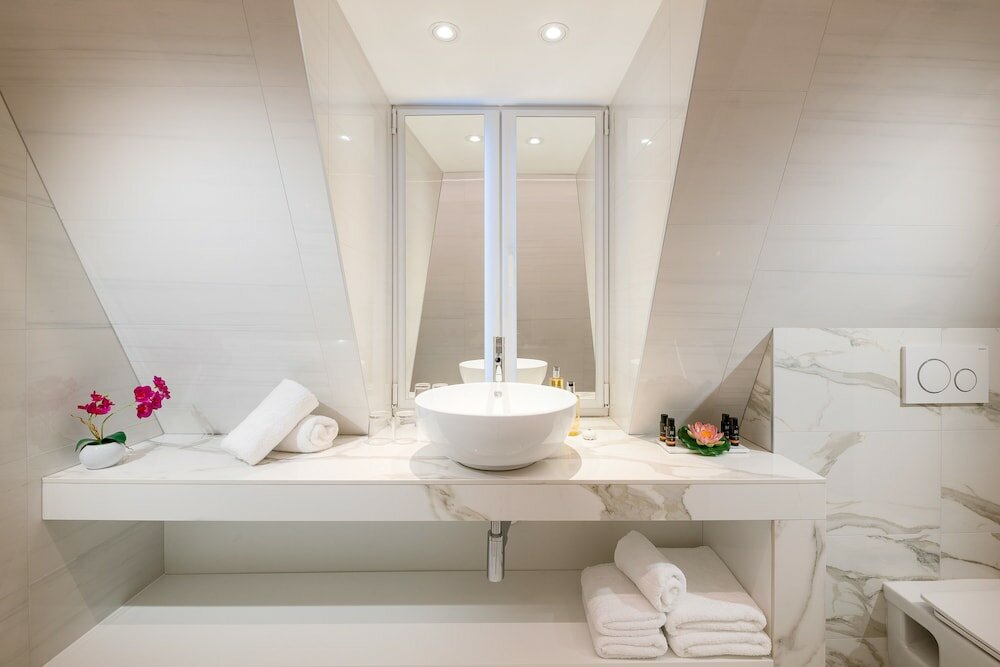 Фото Flos Luxury Rooms