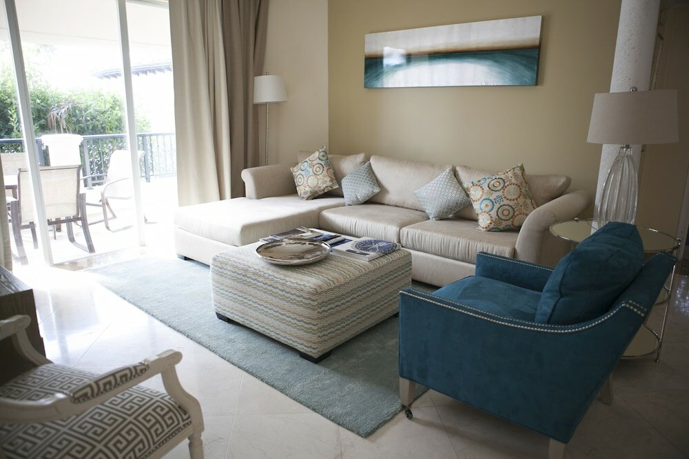 Фото Provident Luxury Suites Fisher Island