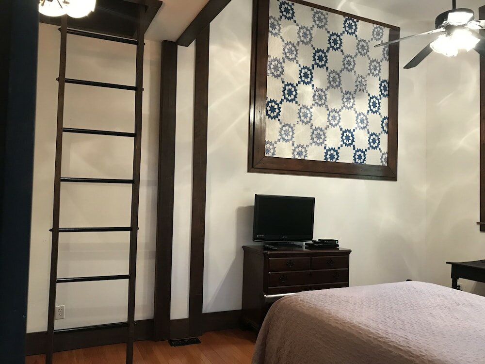 Фото Mcgrady Inn