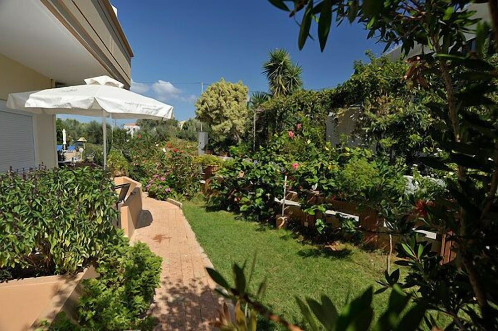 Фото Marianna Apartments