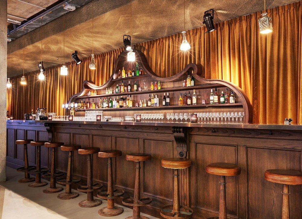 Фото Hotel V Nesplein