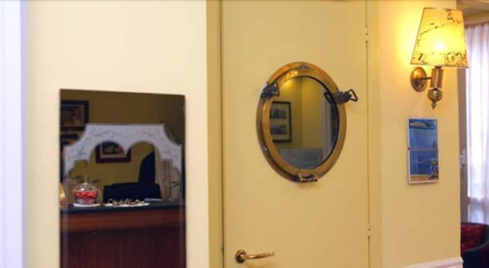 Фото Hotel La Camogliese