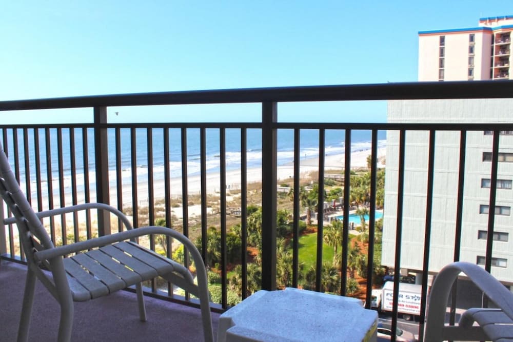 Фото Caravelle Resort by Palmetto Vacations