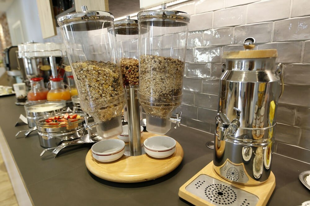 Фото Hotel Märkischer Hof