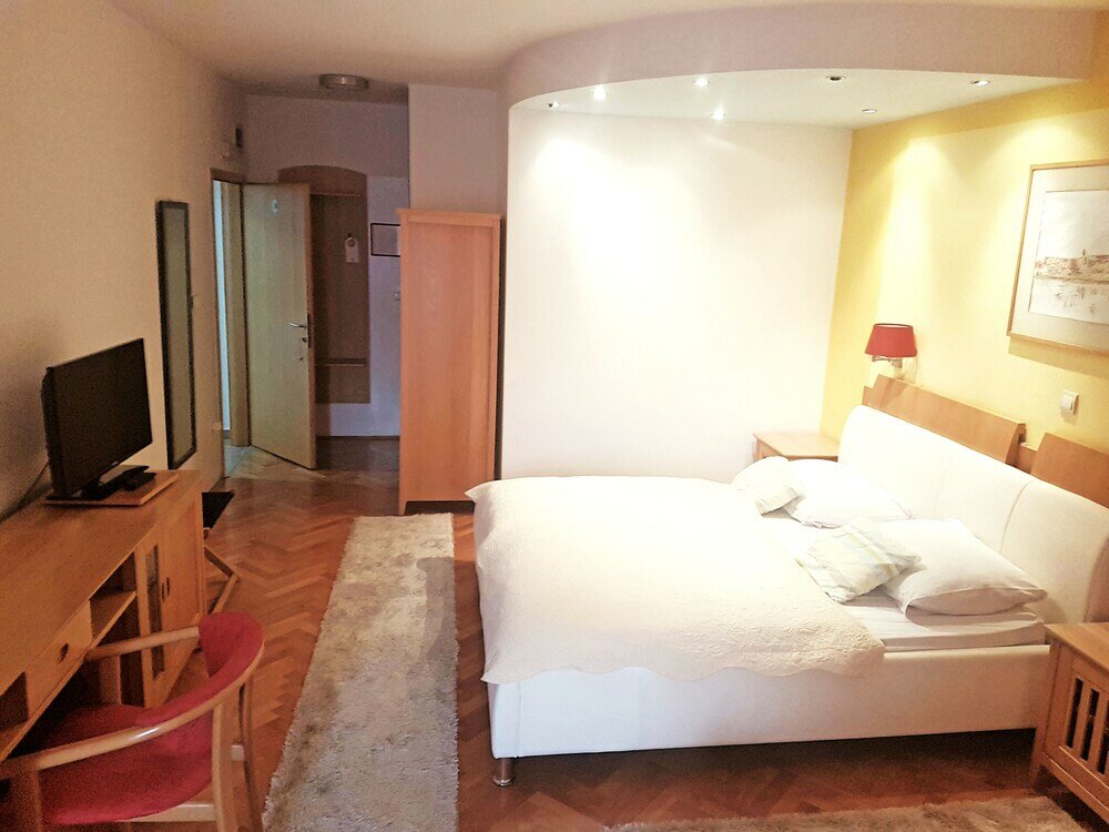 Фото Hotel Millennium