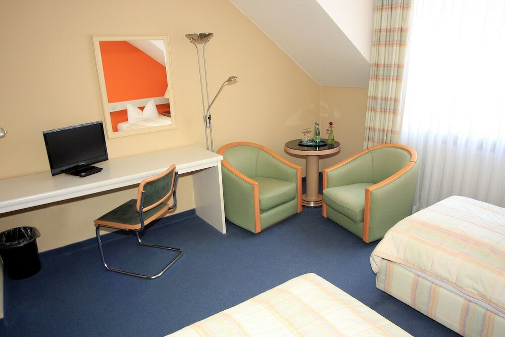 Фото Hotel Ilmenauer Hof