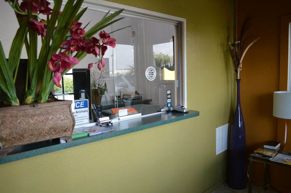 Фото Tropicana Motel Wauchula