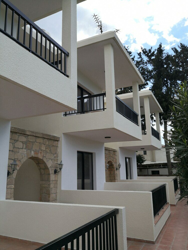 Фото Seashell Apartments