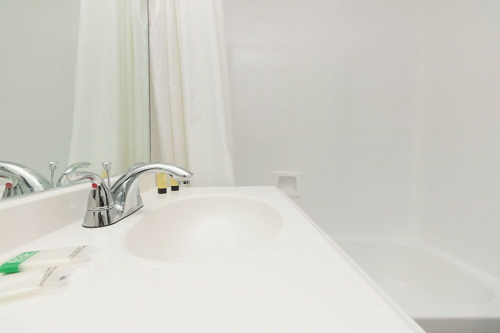 Фото 709 Partial Ocean View Hollywood Beach