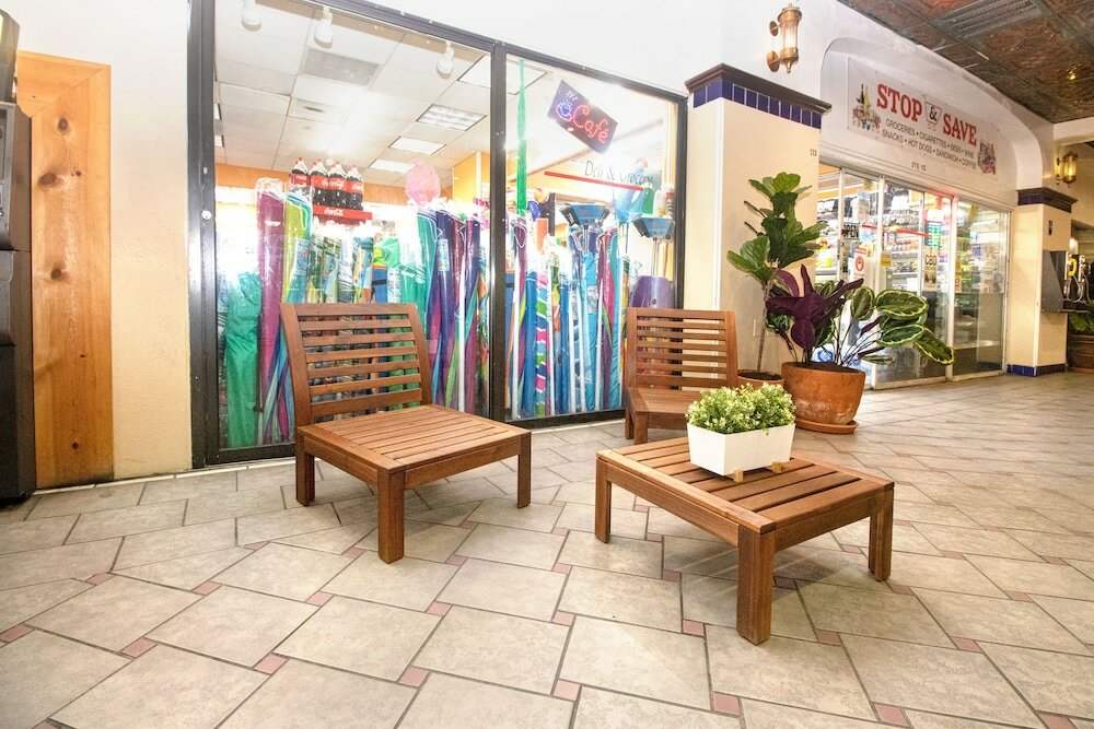 Фото 303 Ocean View Apt Hollywood Beach