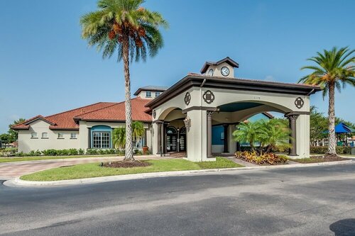 Гостиница 8 Bdrm 5 Bath Bella Vida Resort в Киссимми