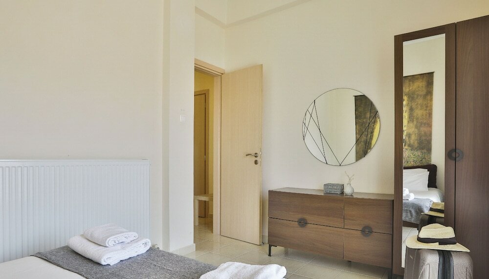 Фото Nautilus Apartments Airport by Airstay