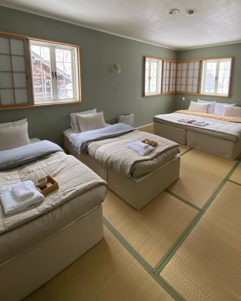 Фото Myoko Forest Lodge - Hostel