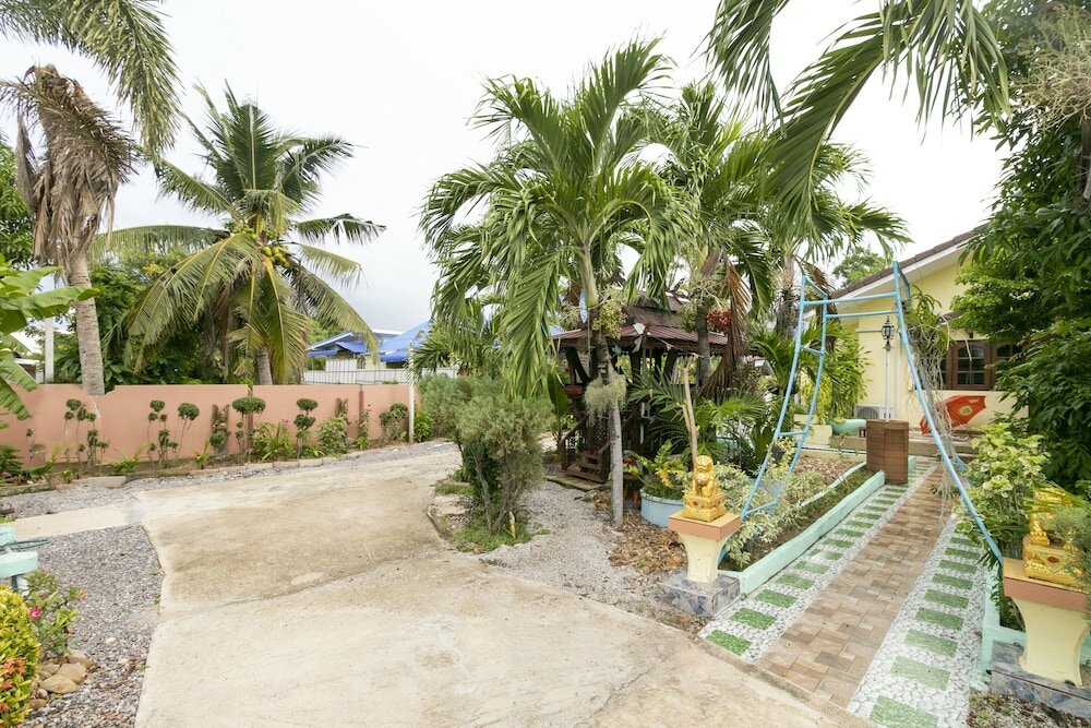 Фото Oyo 953 Tawan Resort