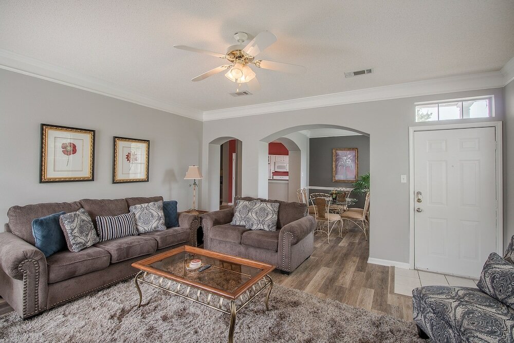 Фото Legacy Villa 302