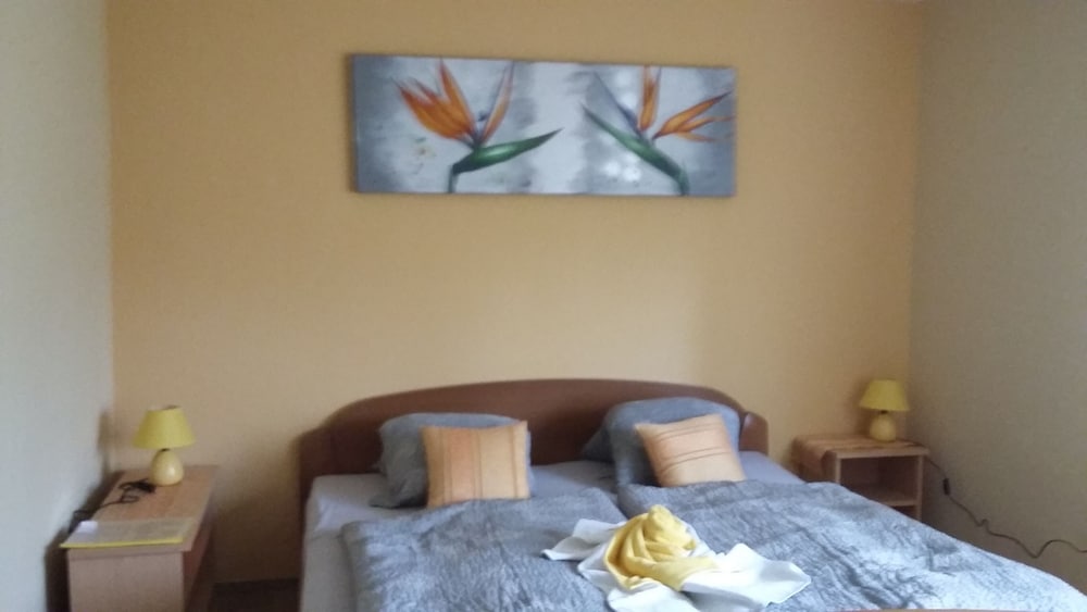 Фото Guest House Tara