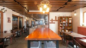 Гостиница RedDoorz Plus @ Diola Villamonte Bacolod