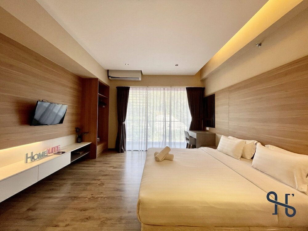 Фото Homesuite' Home @Aeropod SOVO