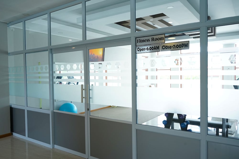 Фото Hotel Mya Yar Pin