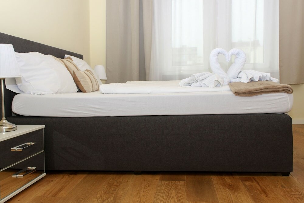 Фото Christiano Apartments