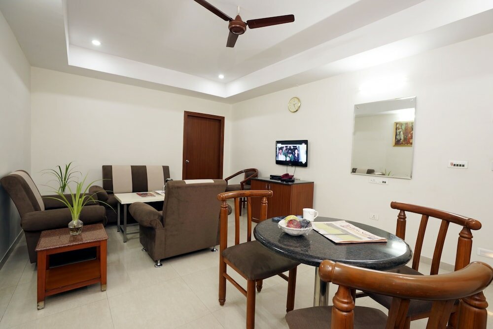 Фото Hotel Geetha Regency