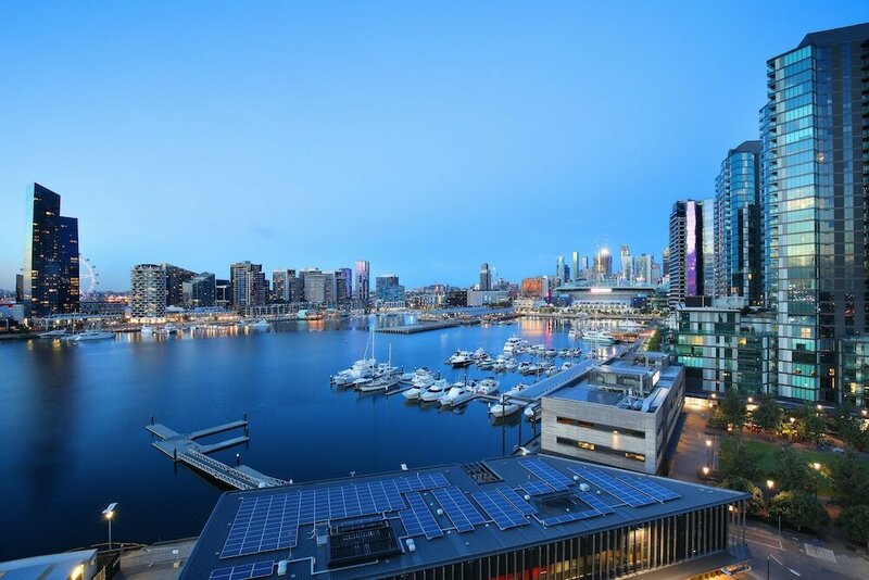 Гостиница Orange Stay at Collins Wharf в Мельбурне