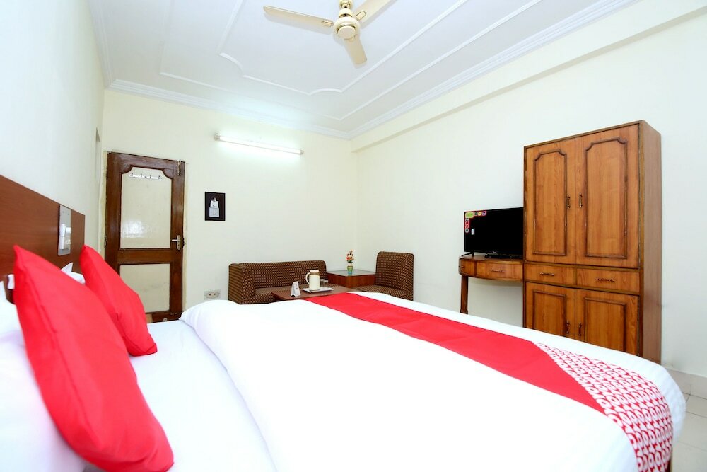 Фото Oyo 26453 Raja